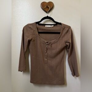 DKNY JEANS Y2K  three quarter sleeve knit top size small